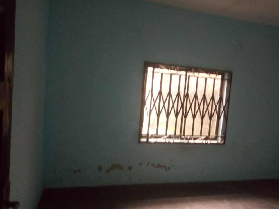 One bedroom flat to Let in Uyo, Akwa Ibom State
