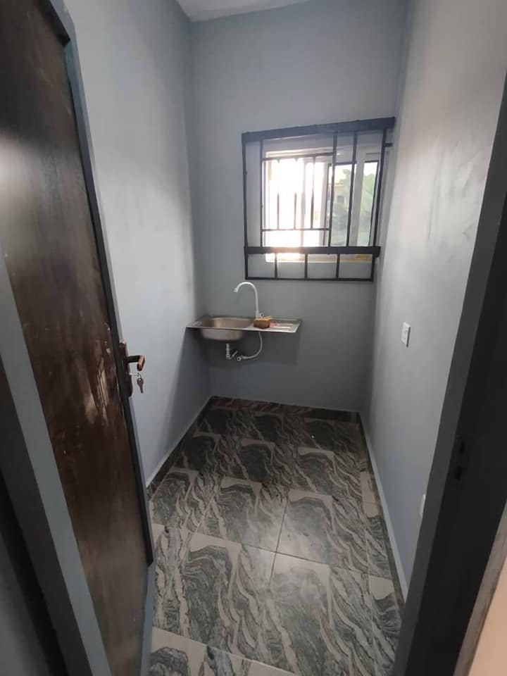 13 Virgin Selfcon available to let Off Nepaline Uyo, Akwa Ibom State