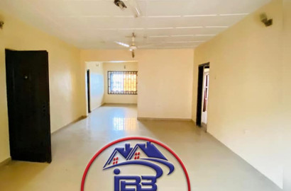 SPACIOUS THREE BEDROOM APARTMENT TO LET OFF ORON ROAD, UYO