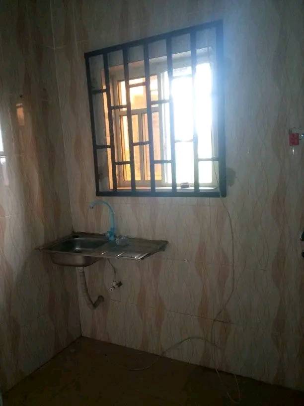SPACIOUS SELFCONTAIN FOR RENT AT ORON ROAD