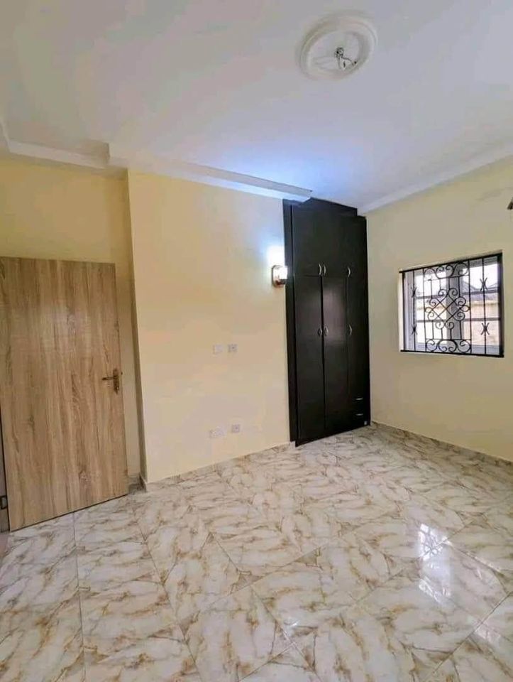 Virgin Two Bedroom Flat To Let At Shelter Afrique, Uyo
