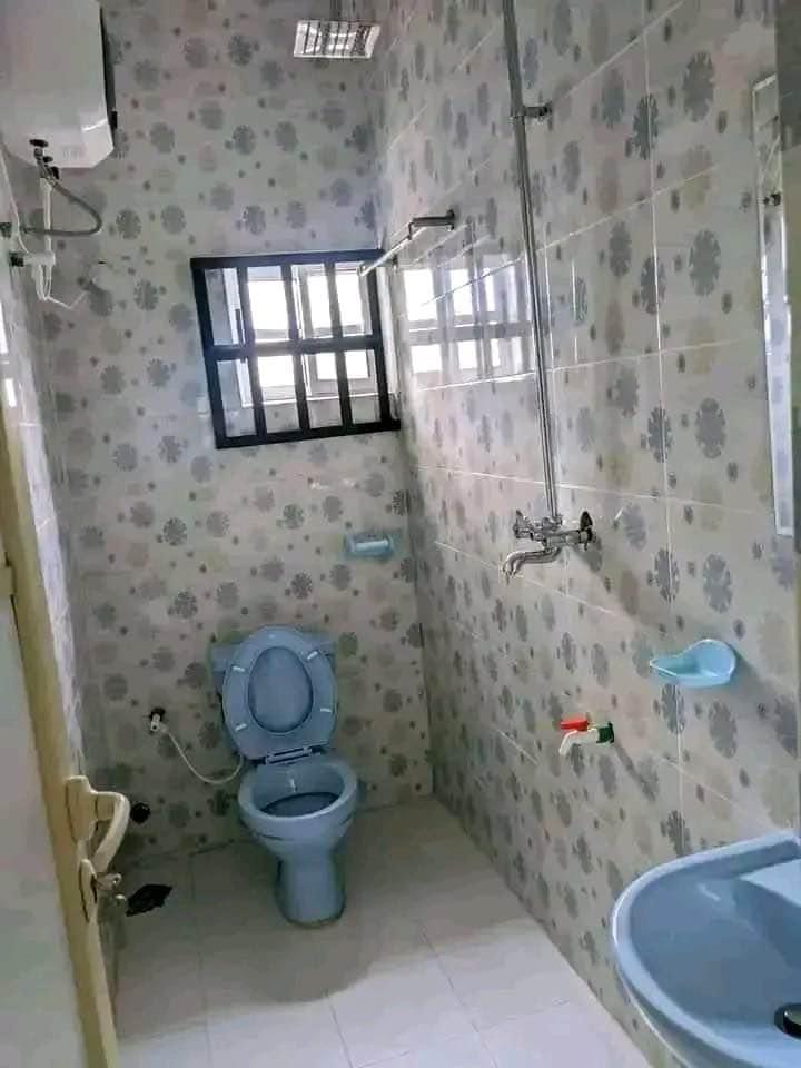 Self-contained for rent at ifa big junction, Oron Rd. Uyo