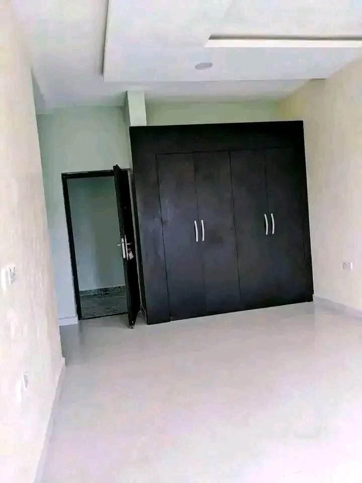 Self-contained for rent at ifa big junction, Oron Rd. Uyo