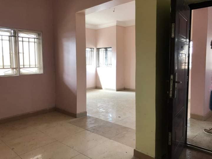 Standard 5-bedroom duplex for sale at shelter Afrique Estate, uyo