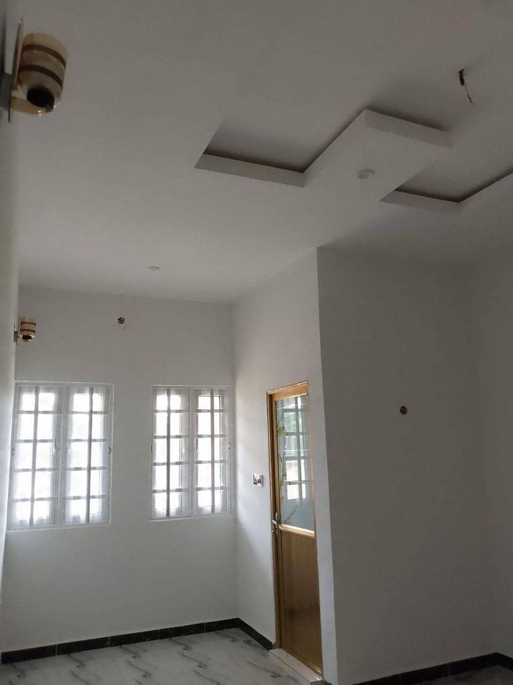 Virgin two Bedrooms Flat by Abak Road UUTH, Uyo