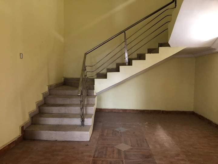 Standard 5-bedroom duplex for sale at shelter Afrique Estate, uyo