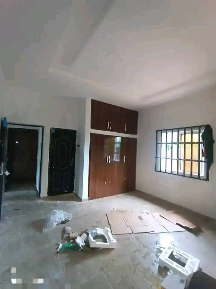 NEWLY BUILT ONE BEDROOM APARTMENT TO LET AT ORON ROAD, UYO