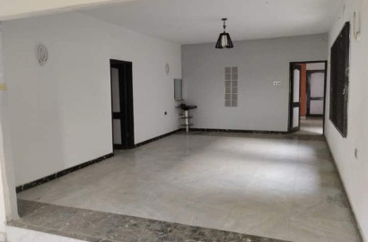 Detached 6-Bedroom Bungalow To Let In Uyo, Akwa Ibom State